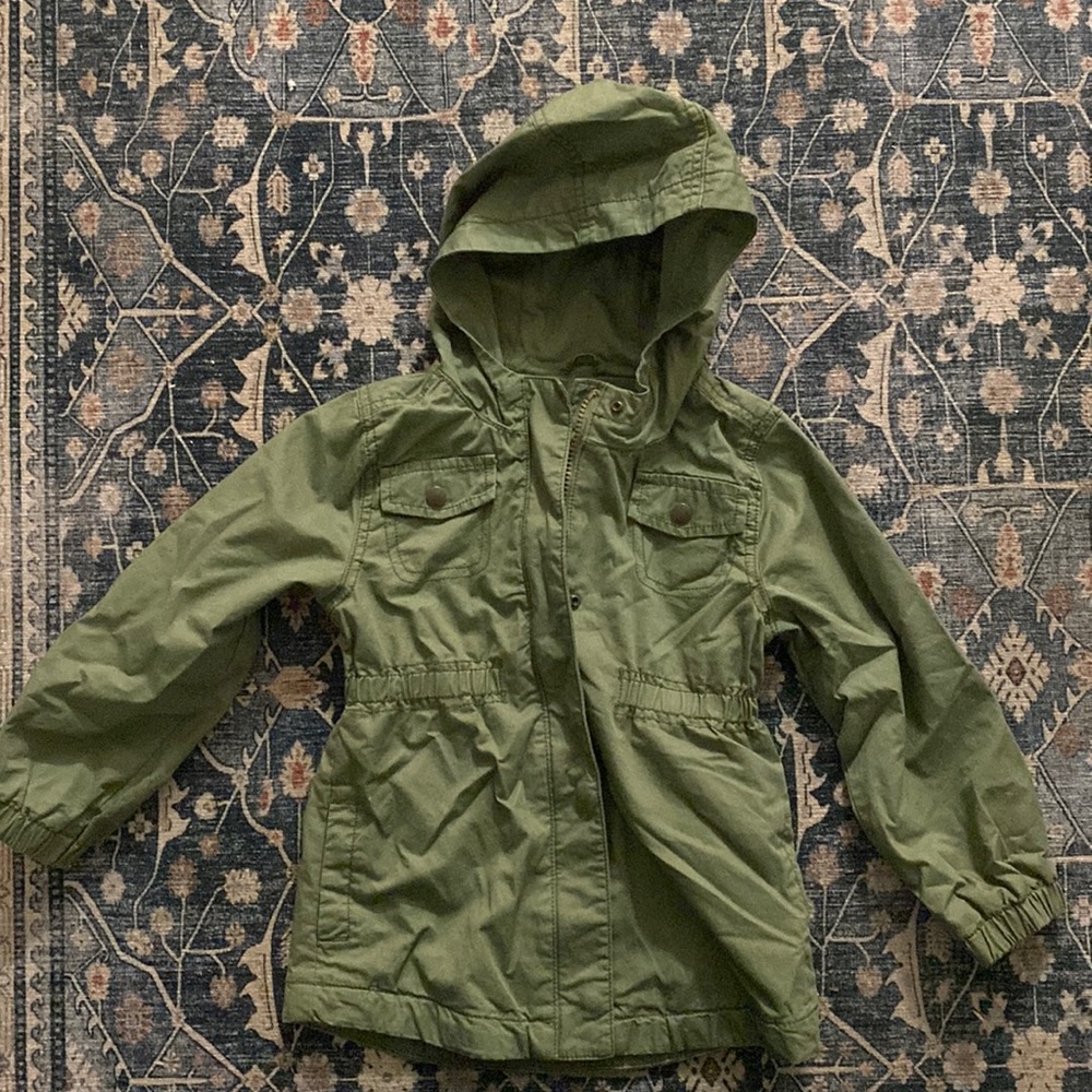 Size 5T Old Navy Jacket, Gently used